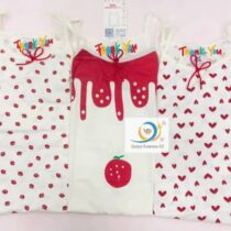 Ce sous-vêtement pour fille propose une variété de styles, des débardeurs et des boxer. Conçus pour le confort et la durabilité. Fabriqués à partir de matériaux de haute qualité, ces produits sont parfaits pour les enfants actifs.