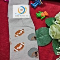 Chaussettes enfant marron clair confort en coton, douces et chaudes, adaptées filles et garçons de 1 à 9 ans, idéales pour l’hiver et le quotidien. ❀ Tailles disponibles : 1 à 9 ans, coupe ajustée pour un maintien optimal ❀ Couleur : Gris clair neutre, sans motif, s’accorde avec toutes les tenues ❀ Matière : Maille fine coton élastique, douce, chaude et respirante
❀ Couleur : marron