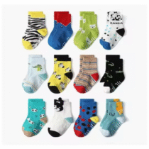 Chaussettes de qualité pour votre garçon ou fille, fabriquées avec des matériaux de haute qualité, offrant une bonne élasticité, antidérapantes, plus confortables, respirantes et chaudes. A la mode et belle, c'est des paires de chaussettes incontournable pour les bébés, Dans le même temps, la paire de chaussettes peut protéger efficacement les jambes afin d’éviter les blessures. Les chaussettes sont confortables et respirantes, procurant à l'enfant une meilleure expérience.